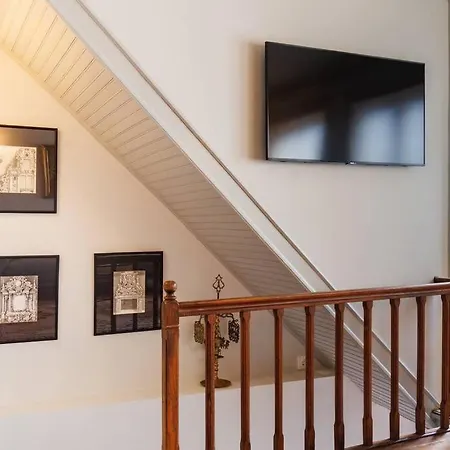 Townhouse - Comfort And Style In The Historic Heart Of *