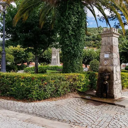 Townhouse - Comfort And Style In The Historic Heart Of Seia