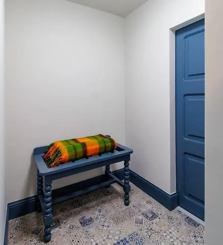 Townhouse - Comfort And Style In The Historic Heart Of 別荘 セイア