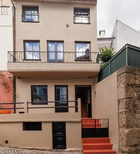 Townhouse - Comfort And Style In The Historic Heart Of 別荘 セイア